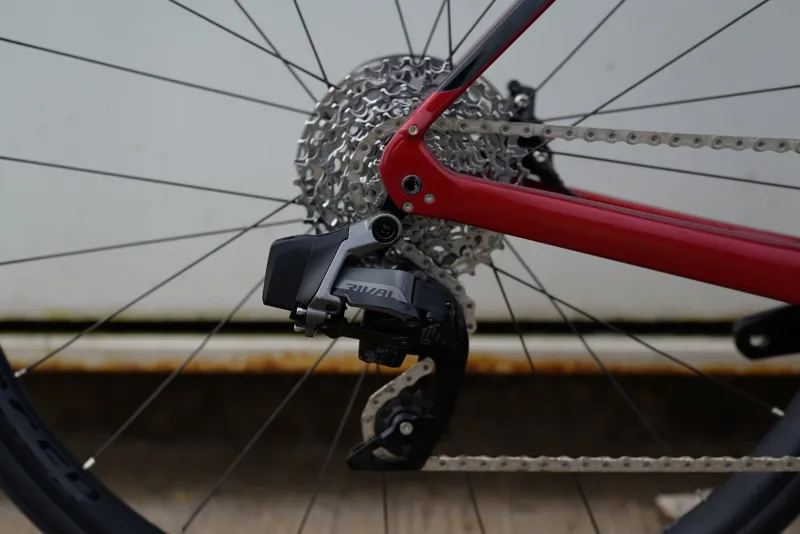 2nd Hand Trek Domane SL 6 Etap 52cm Road Bike 2022 Crimson/Trek Black-2