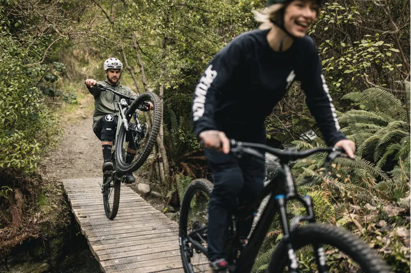 Specialized Stumpjumper Evo Elite Alloy GX Eagle 12Spd Aluminium/Gunmetal-9