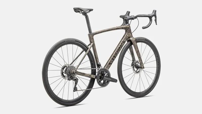Specialized S-Works Roubaix SL8 Di2 Road Bike 2025 Gloss Toupe/Gunmetal Strata/Charcoal-2