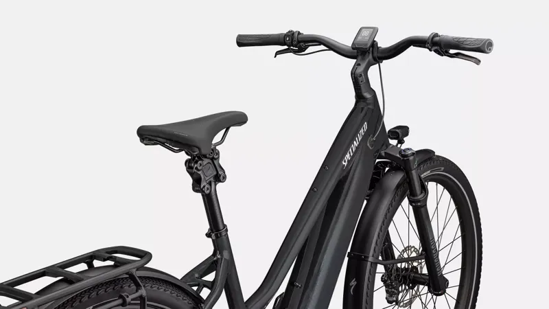 Specialized Vado 5.0 IGH Step Through Electric Bike 2025 Gloss Castblack/Satin Silver Reflective-3