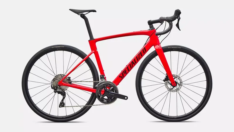 Specilaized Roubaix SL8 Sport Road Bike 2026 Gloss Vivid Red