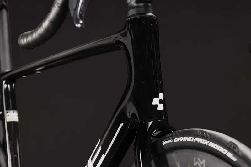Cube Attain C:62 SLT Road Bike 2027 Carbon/White-2