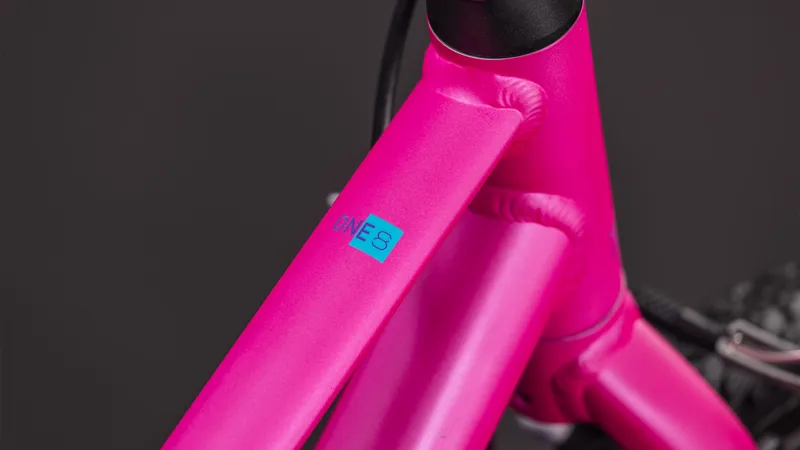 Cube 26 Numove 180 18in Fucsia/Plum-1