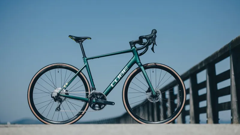 Cube Attain SLX Road Bike 2025 Goblin/Yellow-1