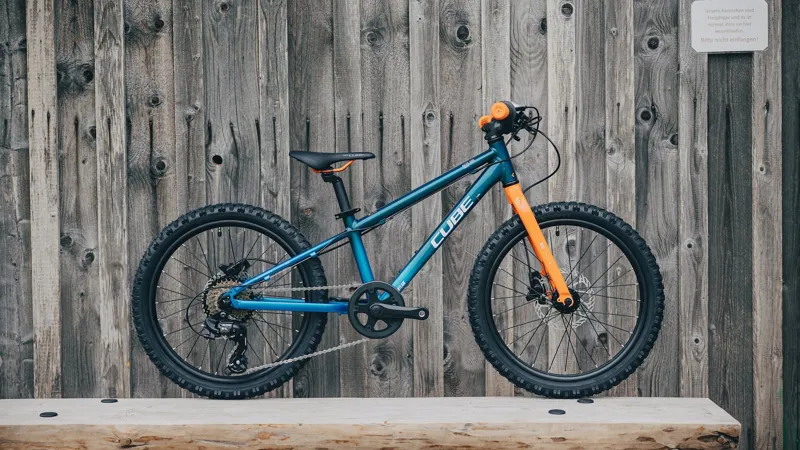 Cube Acid 200 Disc Kids Bike 2026 Actionteam-1
