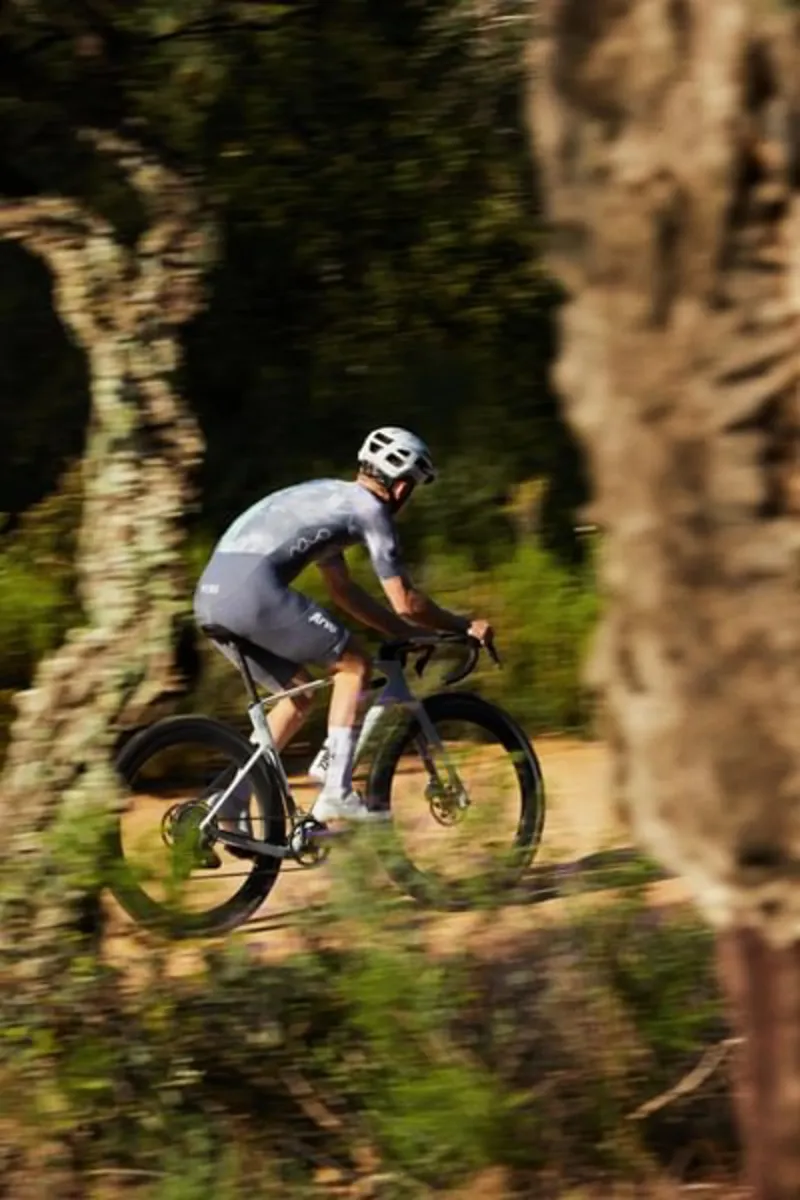 Orbea Terra Race M20 LTD Gravel Bike 2026 Frozen Concrete-1