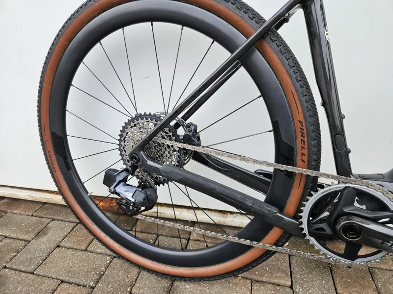 Ex Demo Orbea Terra M21e Team 1x Small Gravel Bike 2023 Custom-2