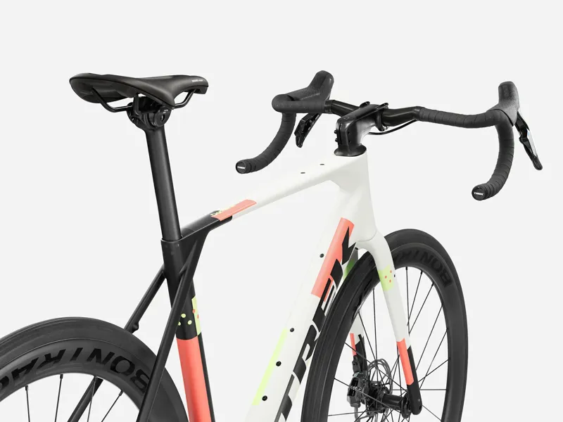 Trek Domane SL6 AXS Road Bike 2027 Matt Era White/Deep Smoke-3