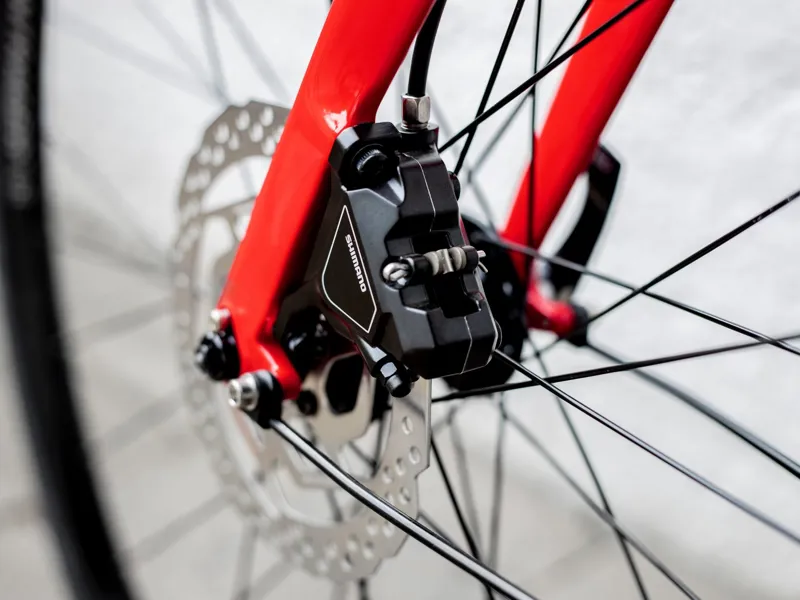 Trek FX 3 Disc Equipped Hybrid Bike 2022 Viper Red/Cobra Blood Fade-3