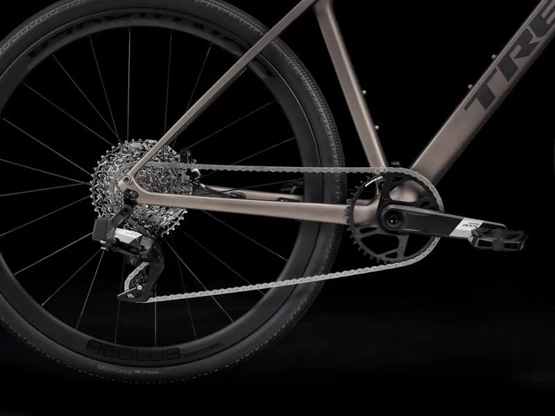 Trek FX Sport SL 6 Hybrid Bike 2026 Matte Bronze Age/Deep Smoke-3