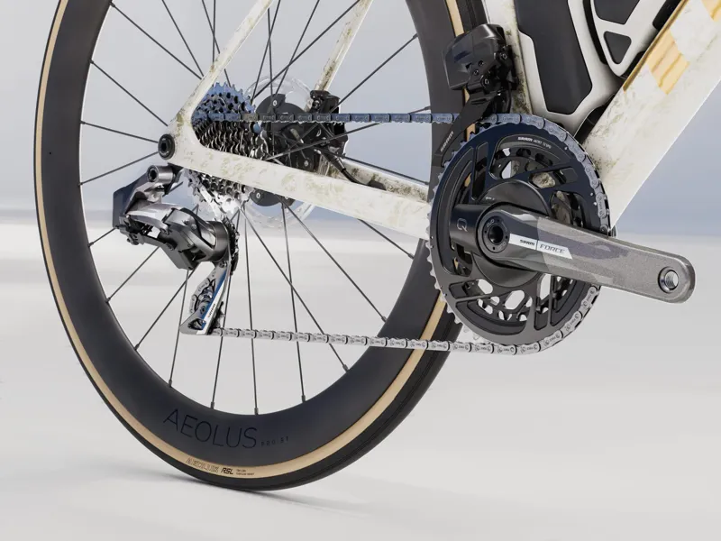 Trek Madone SLR 7 AXS Road Bike 2025 Era White-5