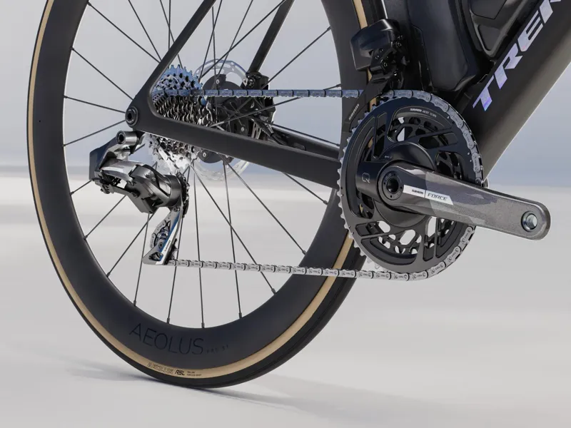 Trek Madone SLR 7 AXS Road Bike 2025 Matte/Gloss Carbon Smoke-5