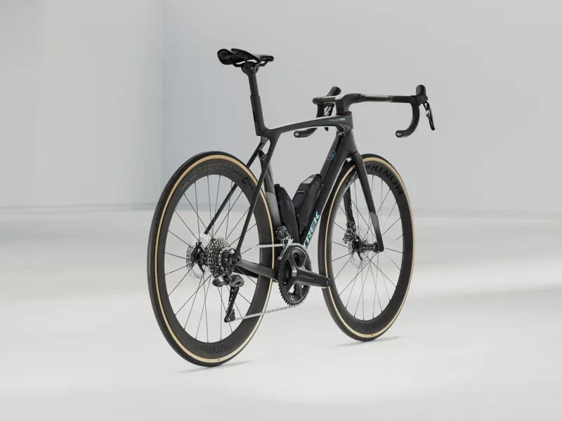 Trek Madone SLR 7 Road Bike 2026 Matte Gloss/Carbon Smoke-1