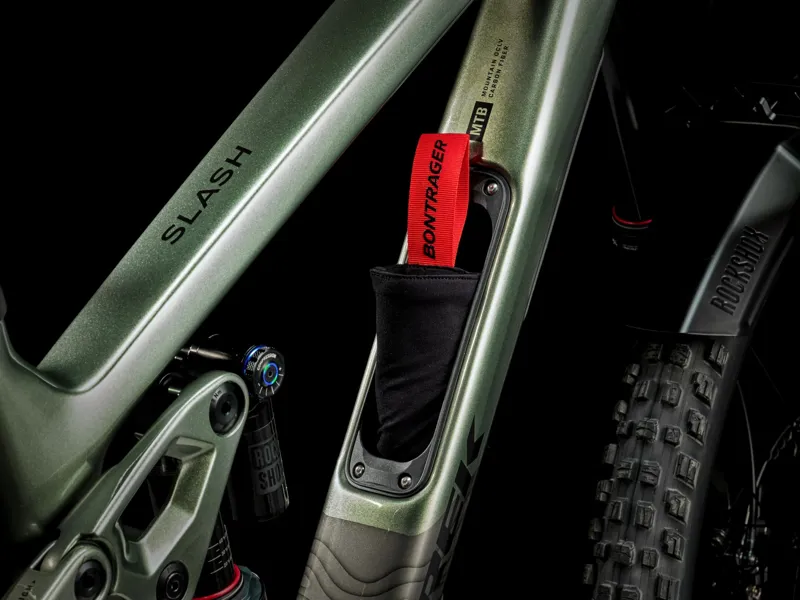 Trek Slash 9.8 XT Mountain Bike 2024 Lichen Green-4