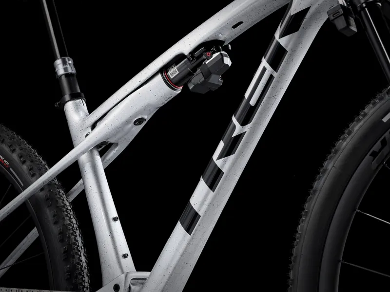 Trek Supercaliber SLR 9.9 Flight Attendant Mountain Bike 2025 Argent Drizzle-4