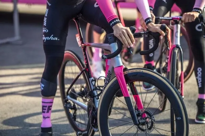 Vittoria Corsa Pro 700 Fold TLR Black Tan G2.0 Tyre-4