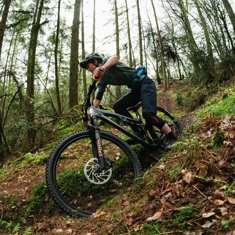 Whyte T-140 RS 29er Mountain Bike 2026 Tiger Orange-1