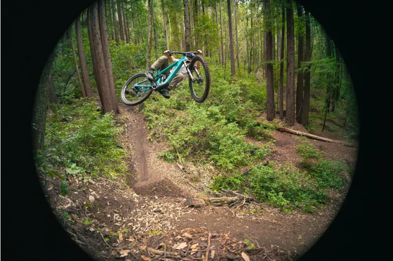 Yeti MTE C2 Factory Electric Bike 2026 Turquoise-6