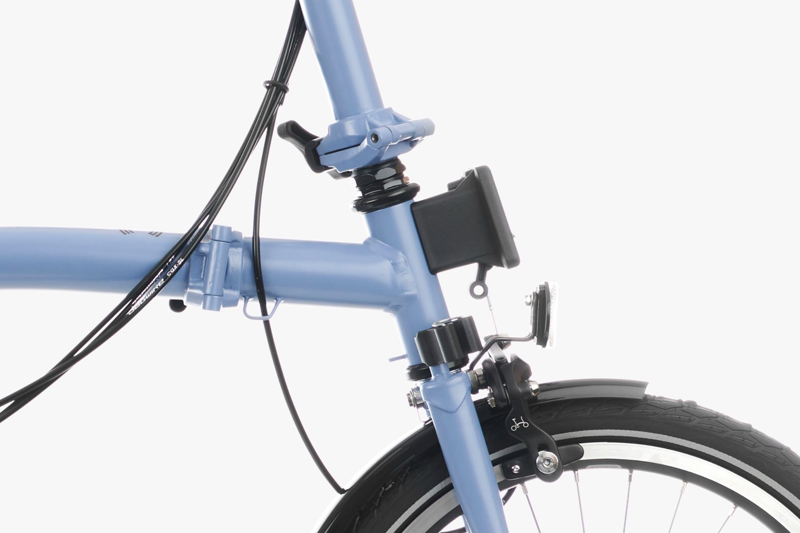 Brompton C-Line Explore Mid Bar Folding Bike 2023 Cloud Blue-5