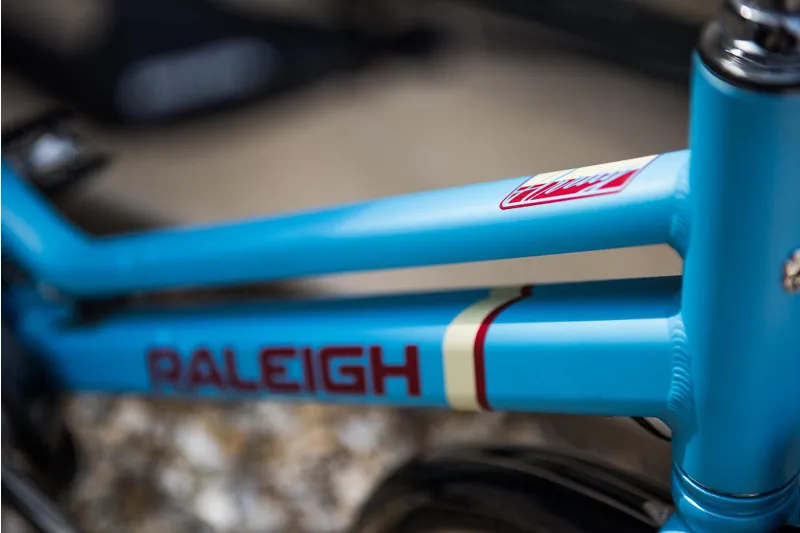 raleigh array e lowstep 2018 electric hybrid bike