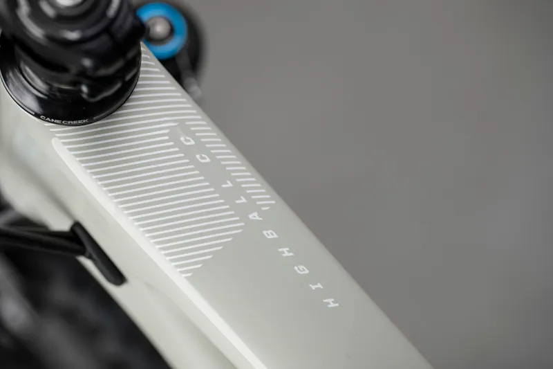 Santa Cruz Highball CC X01 29er Mountain Bike 2019 Gloss Fog-1