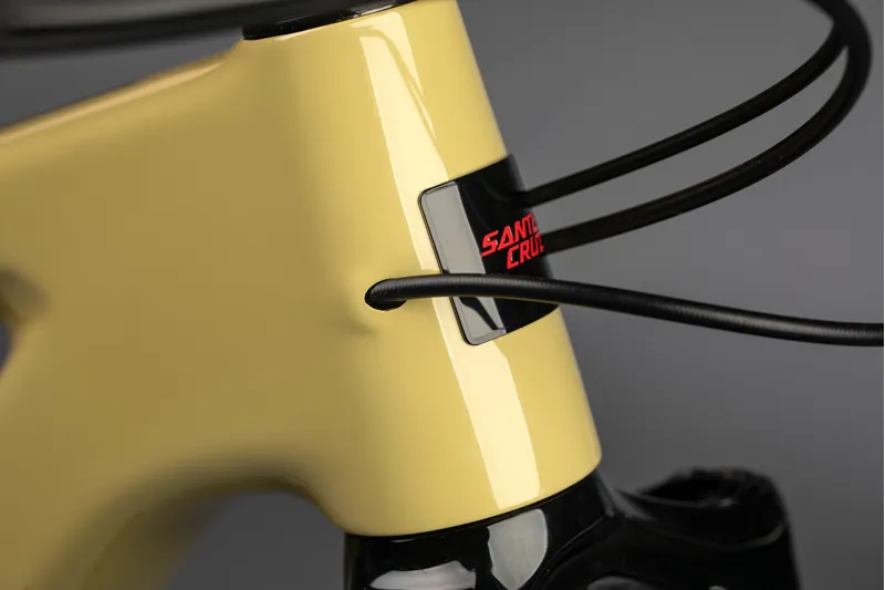 Santa Cruz Hightower C R NX EAGLE 29er Mountain Bike 2020 Desert-1