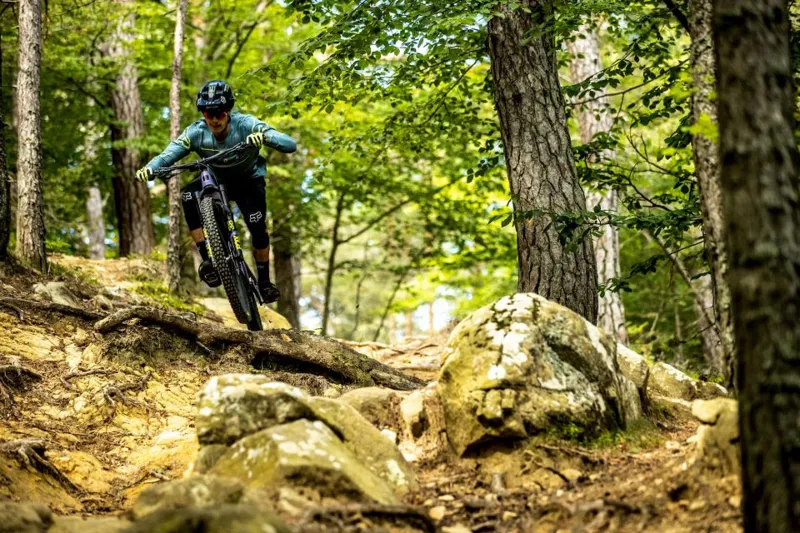 Santa Cruz Bullit CC MX XT Electric Mountain Bike 2022 Lavender-4