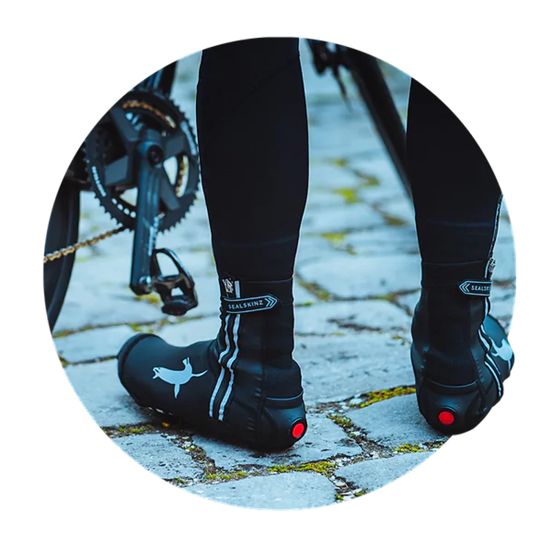 SealSkinz Barsham All Weather LED Open-Sole Overshoe Black-1