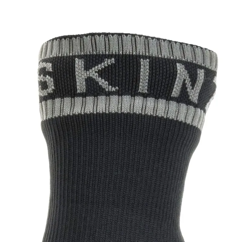 SealSkinz Waterproof All Weather Cycle Oversock Black/Grey-2