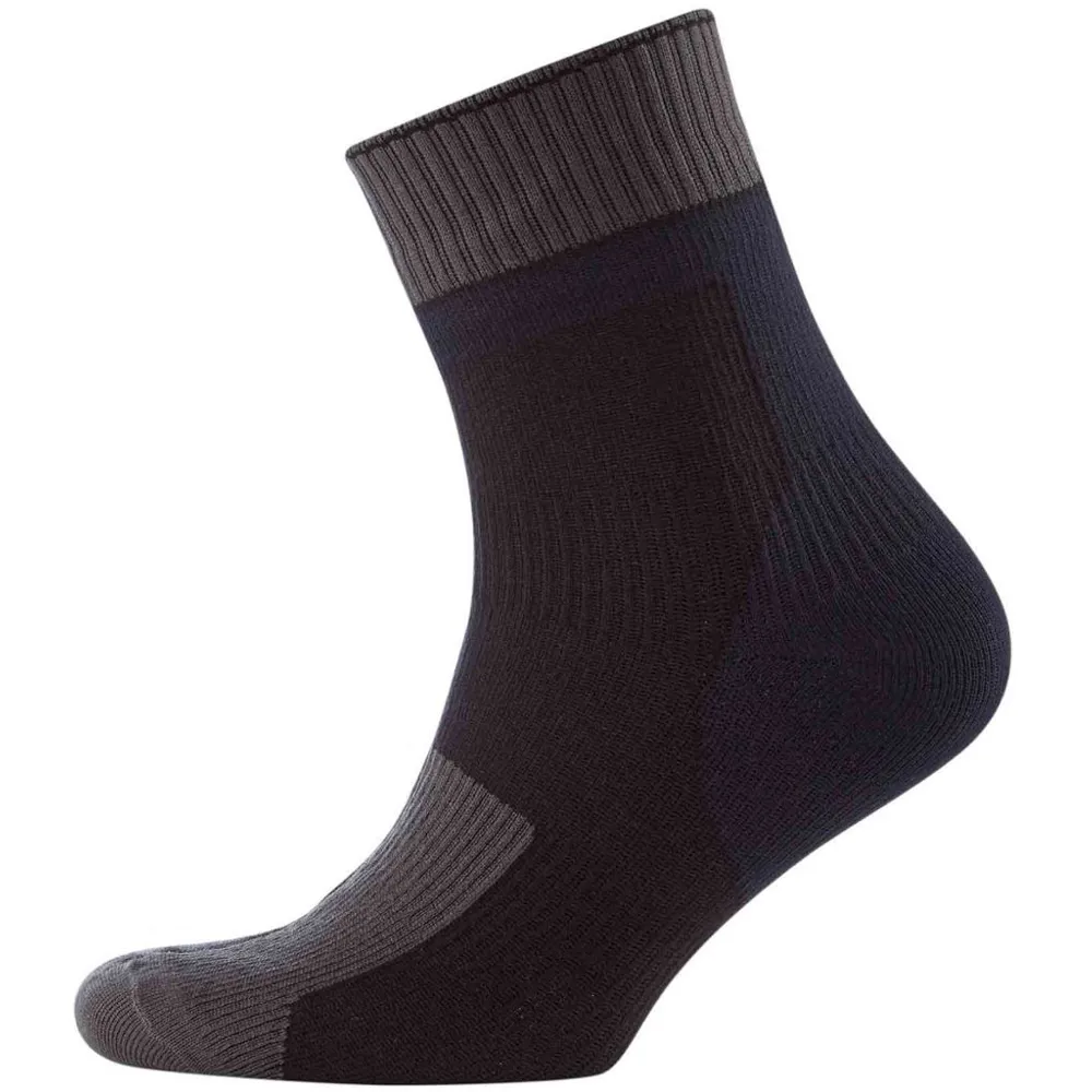 Image of SealSkinz Hydrostop Thin Ankle Length Socks Black