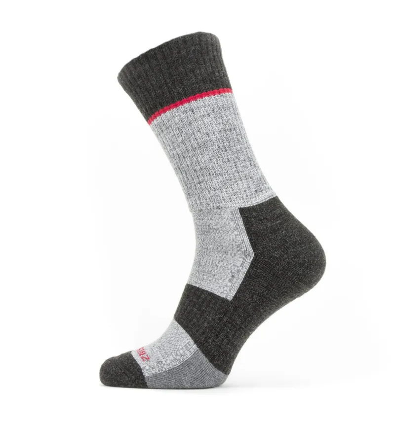 SealSkinz Solo QuickDry Mid Length Sock Grey/Black/Red