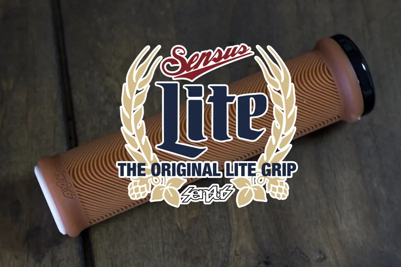 Sensus Swayze Lite Lock On Grips Gum-2