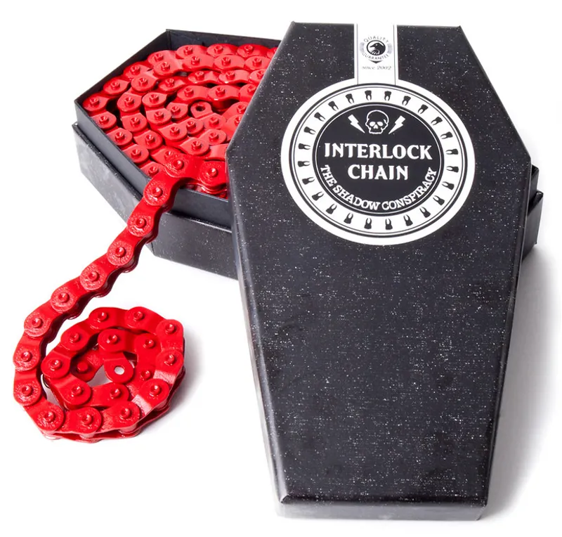 Shadow Interlock Chain V2 RED