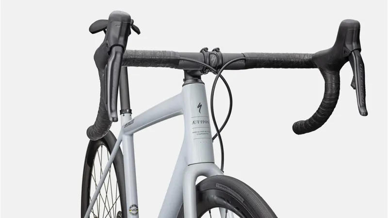Specialized Aethos Pro Ultegra Di2 Road Bike 2024 Gloss Morning Mist/Lapis Radial Fade/Fog Tint Edge Fade/Smoke-4
