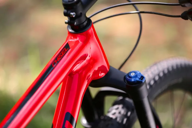 Specialized Chisel Expert 29er Hardtail Mountain Bike 2018 Black-5