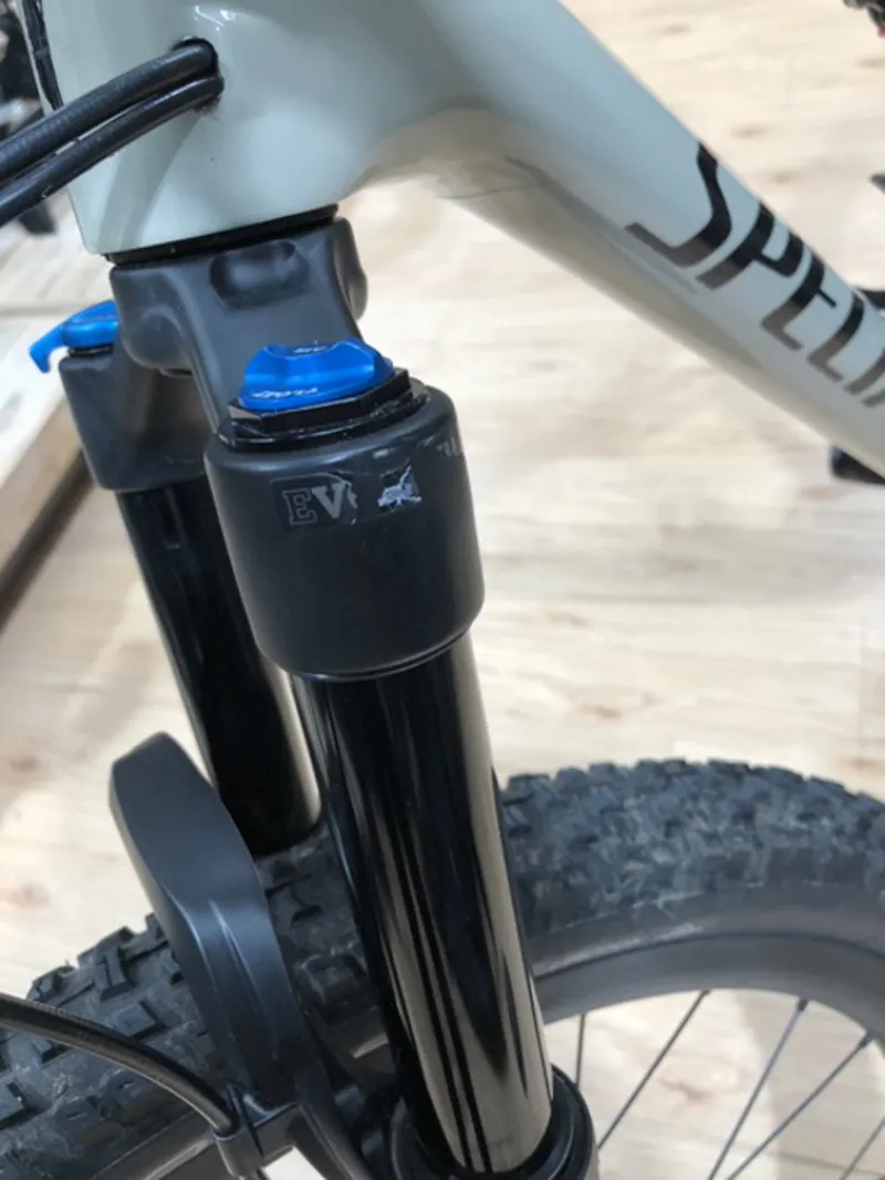 EX DEMO Specialized Epic Expert EVO Carbon XC 29 Large Sierras/Black-2