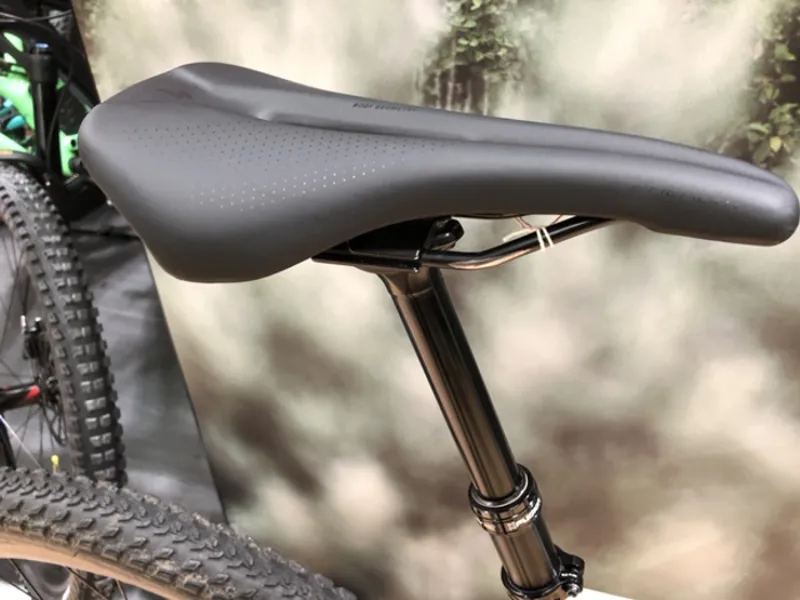 EX DEMO Specialized Epic Expert EVO Carbon XC 29 Large Sierras/Black-4