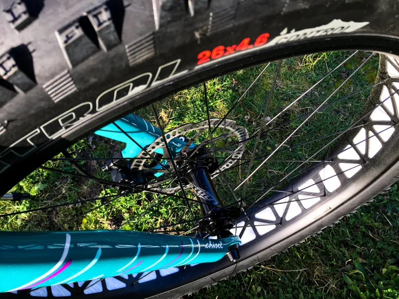 Specialized Hellga Comp Womens Fat Bike 2017 Turquoise/Fuschia-5