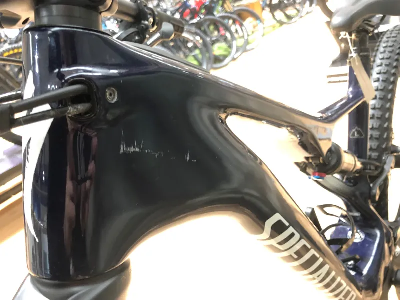 EX DEMO Specialized Levo Comp Carbon 2019 29er Large Blue Tint/White-6