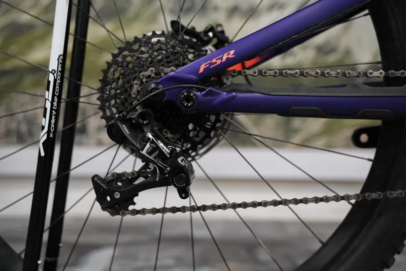 EX DEMO 2019 Specialized Levo Comp Womens 29er Small Purple/Acid Lava-6