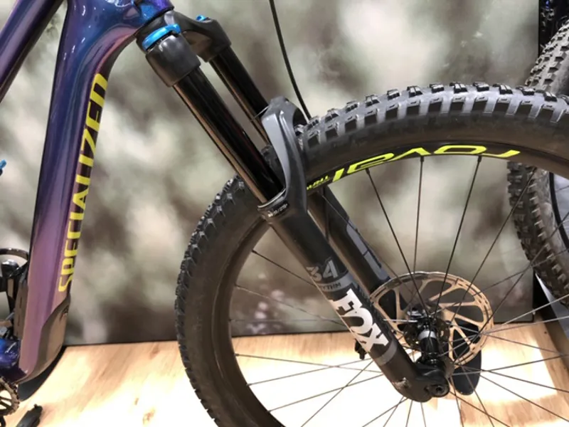 EX DEMO Specialized StumpJumper Comp Crbn NX 27.5 large Chameleon/Hyp-3