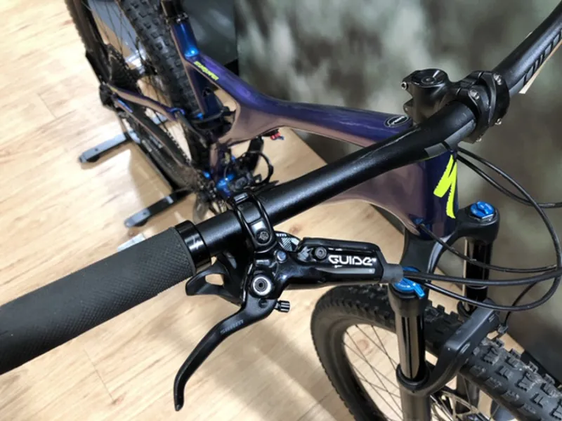 EX DEMO Specialized StumpJumper Comp Crbn NX 27.5 large Chameleon/Hyp-5