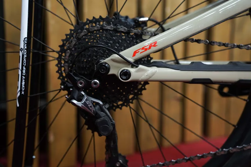 EX DEMO Specialized Stumpjumper ST 29er Small East Sierras/Rocket Red-2