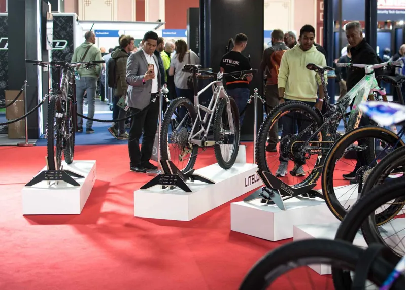 BikeStow Stance Hex Black-11