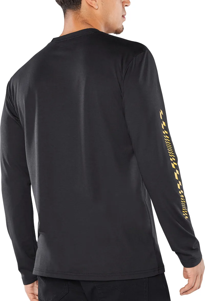 Dakine Stingray LS Tech Tee Black-3
