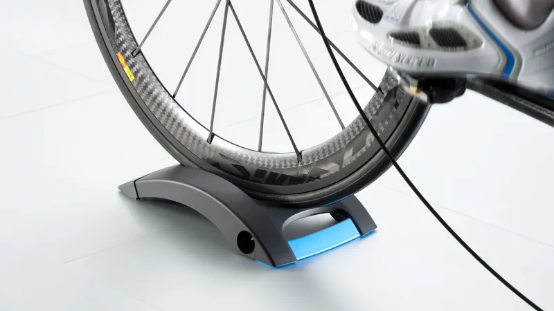Tacx Skyliner Front Wheel Support-1