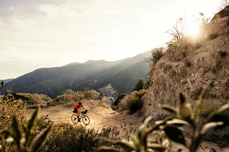 Trek Checkpoint ALR 5 105 Gravel Bike 2020 Solid Charcoal-12