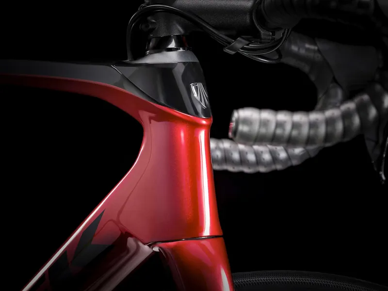 Trek Domane SL 5 Disc Road Bike 2021 Rage Red/ Black-6