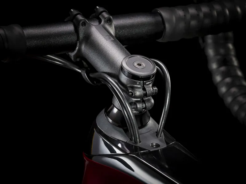 Trek Domane SL 5 Disc Road Bike 2021 Rage Red/ Black-7