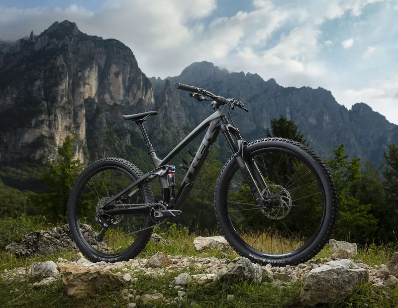 trek mountain bike carbon fiber fuel ex9.7